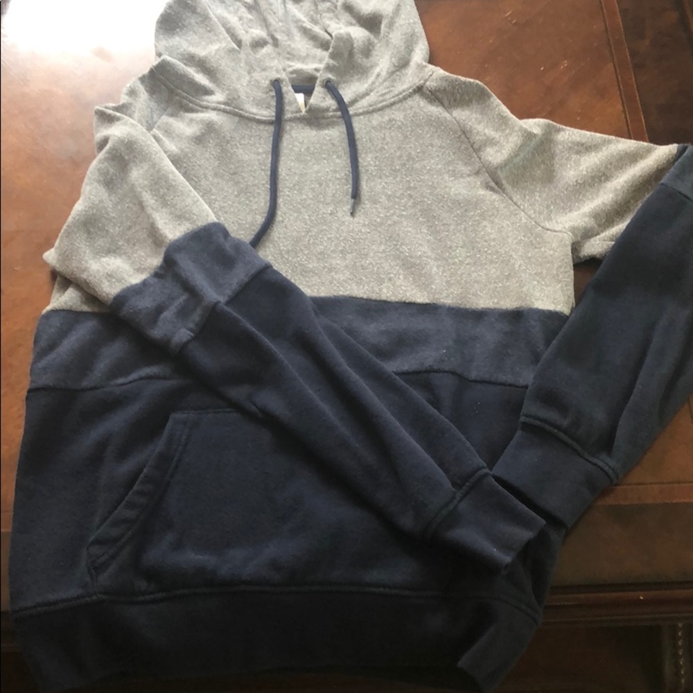 Zine Fitted hoodie